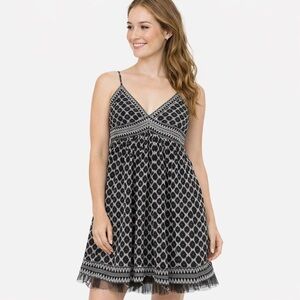 BCBG Max Azria silk black and white geo print dress mini balletcore valentines
